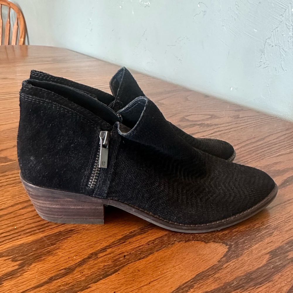 Lucky Brand Perforated Ankle Boots Black Suede Booties Size: 8